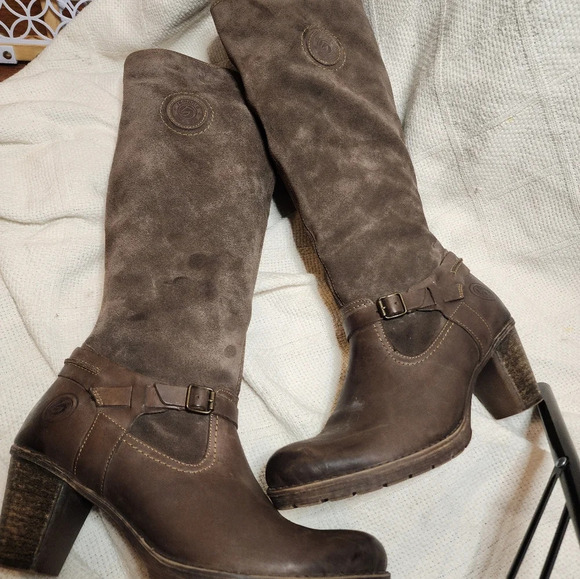Remonte mocha suede heeled boots 9.5 - Picture 6 of 16
